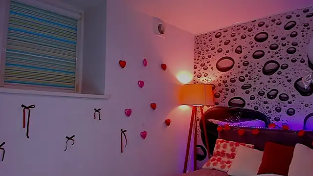 AlexaWilds online show from 02-08-26, 01:47