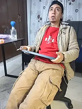 abnerdam01 online show from 11-04-25, 12:15