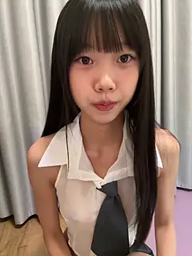 Snapshot of xinyu789 chatting on 11-20-25, 03:01 xinyu789 online show from 11-20-25, 03:01