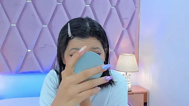 MaskedGirl  online show from 11-14-25, 12:15