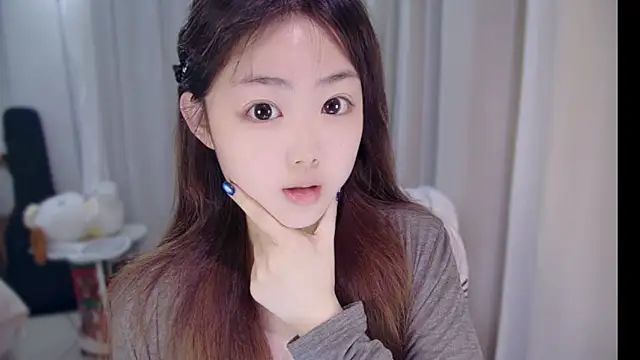 YUANYUAN-A online show from 04-09-26, 12:21