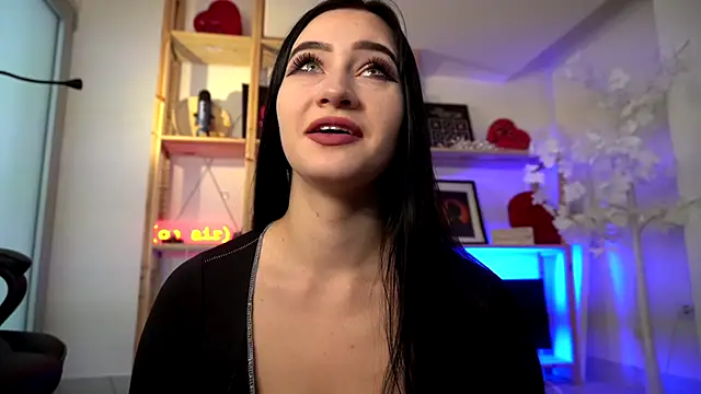 Mary Lori online show from 09-14-25, 06:34