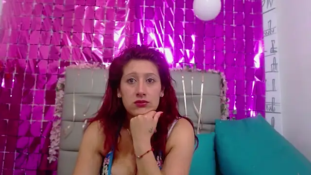 Chloe Wiild online show from 09-26-25, 12:25