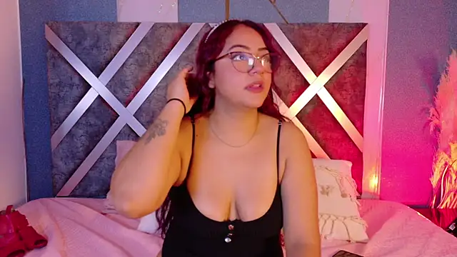 DaniniAnderson online show from 09-18-25, 04:14