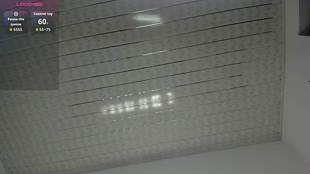 Zahra milks online show from 09-29-25, 01:49