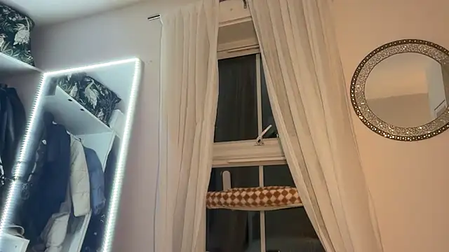 KayleeBella online show from 02-16-26, 08:05