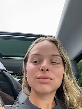 KayleeBella online show from 05-01-26, 12:43