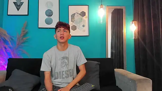 Marcus and Tony online show from 01-08-26, 03:31