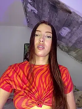 Melody rouxxx online show from 04-07-26, 03:18