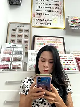 Snapshot of Baby-mmm chatting on 09-25-25, 03:54 Baby-mmm online show from 09-25-25, 03:54