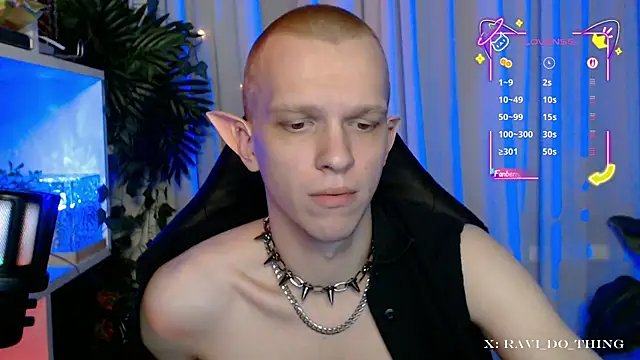 Snapshot of frozen_boy chatting on 11-20-25, 08:08 frozen boy online show from 11-20-25, 08:08