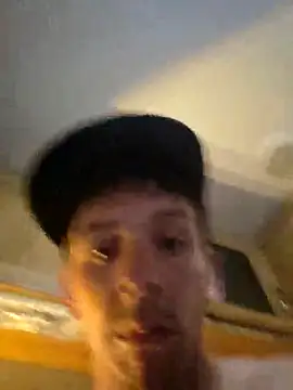 Snapshot of cuteqaldo chatting on 06-26-26, 03:05 cuteqaldo online show from 06-26-26, 03:05