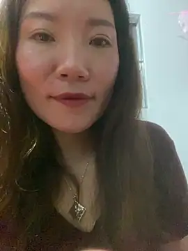 Snapshot of Pyy07 chatting on 03-13-26, 02:12 Pyy07 online show from 03-13-26, 02:12