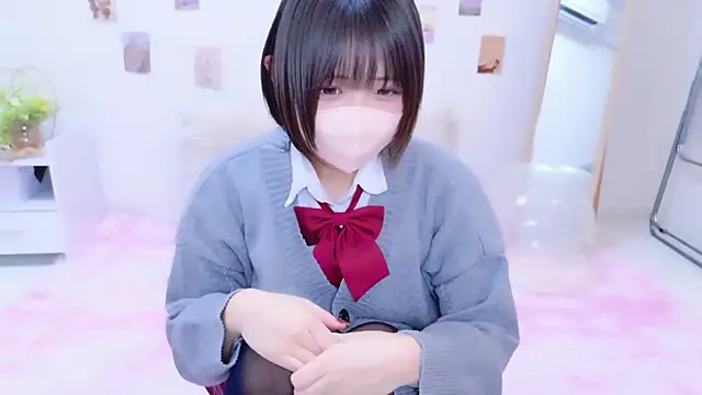 Snapshot of Hinata_Sun chatting on 12-03-25, 01:31 Hinata Sun online show from 12-03-25, 01:31