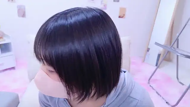 Snapshot of Hinata_Sun chatting on 12-13-25, 10:15 Hinata Sun online show from 12-13-25, 10:15