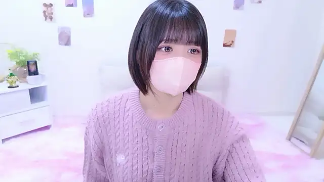 Hinata Sun online show from 01-31-26, 07:23