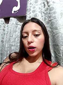 Snapshot of Lahila_ chatting on 10-18-25, 01:12 Lahila online show from 10-18-25, 01:12