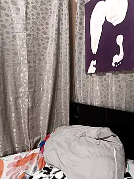 Snapshot of Lahila_ chatting on 04-29-26, 09:21 Lahila online show from 04-29-26, 09:21
