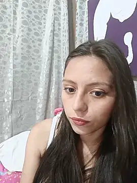 Snapshot of Lahila_ chatting on 05-23-26, 01:26 Lahila online show from 05-23-26, 01:26