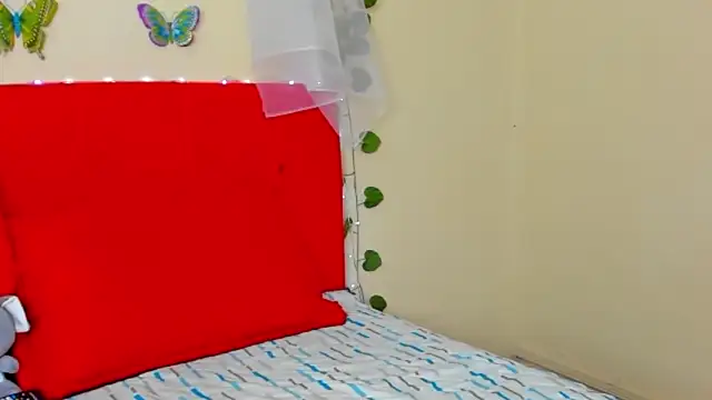 camila collins7 online show from 09-23-25, 01:14