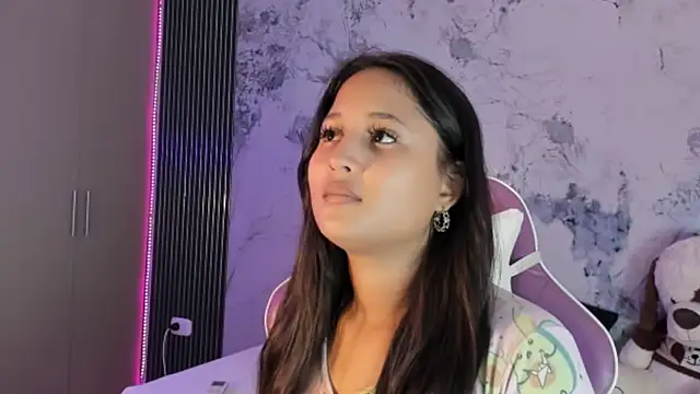 Laly Cherry  online show from 10-26-25, 12:44