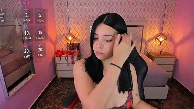 CHRISTY TEIGEN4 online show from 01-10-26, 07:26