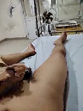 mousebb02 online show from 11-04-25, 02:05