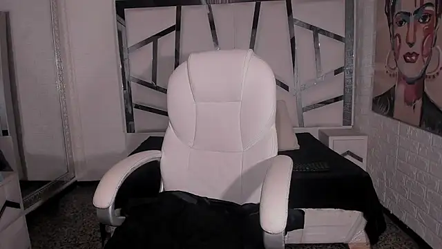 Alisha Evans Rs online show from 10-12-25, 03:27