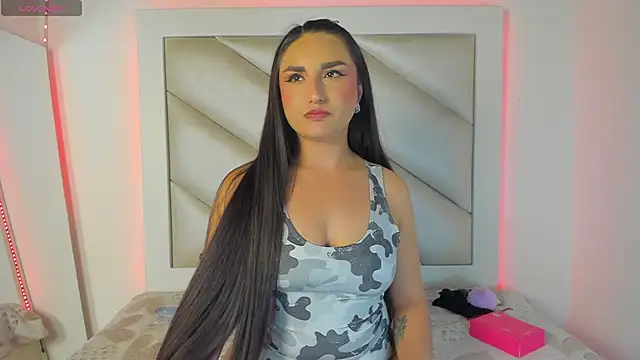 Andreacam js online show from 10-11-25, 03:17