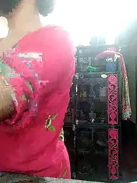Snapshot of hezabi_queen07 chatting on 09-20-25, 06:36 hezabi queen07 online show from 09-20-25, 06:36