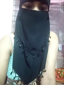 Snapshot of hezabi_queen07 chatting on 09-24-25, 06:22 hezabi queen07 online show from 09-24-25, 06:22