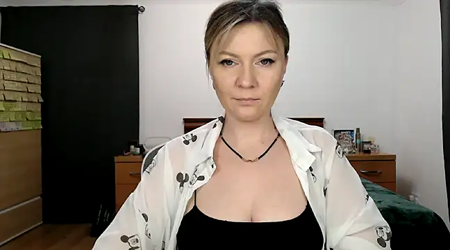 ParadiseAlina online show from 01-30-25, 07:04