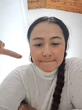 Freyacooper online show from 10-13-25, 01:27