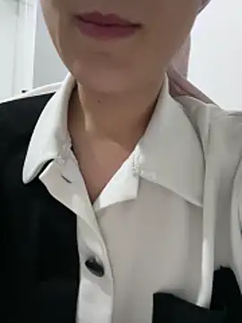 delibiri11 online show from 01-31-26, 08:51