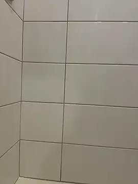 Cumonmme online show from 12-17-25, 01:55