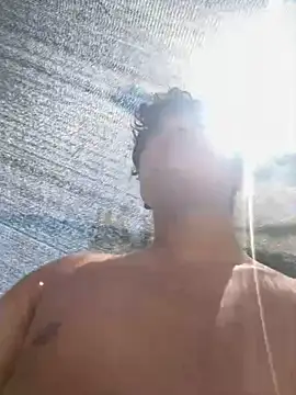 Snapshot of VRGUD0N19cm chatting on 04-27-26, 05:44 VRGUD0N19cm online show from 04-27-26, 05:44