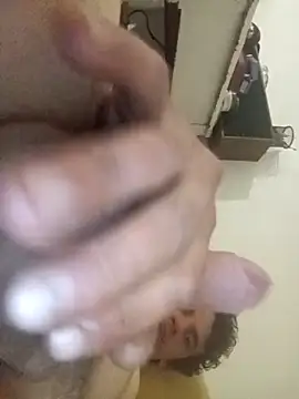 PleasingDavid1993 online show from 10-18-25, 02:36