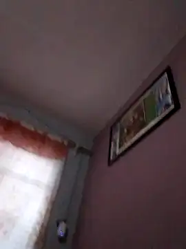 Snapshot of Maniakone chatting on 10-12-25, 12:59 Maniakone online show from 10-12-25, 12:59