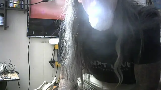 crassanova online show from 05-04-26, 02:51