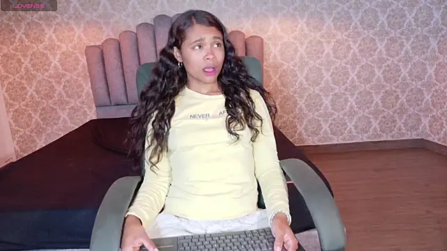 Kristall 06 online show from 10-22-25, 05:13