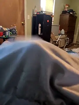 Snapshot of Wolfyking95 chatting on 09-14-25, 07:24 Wolfyking95 online show from 09-14-25, 07:24