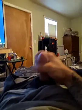 Snapshot of Wolfyking95 chatting on 09-28-25, 10:59 Wolfyking95 online show from 09-28-25, 10:59