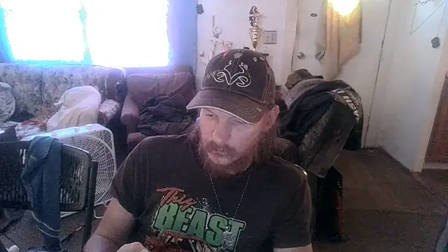 Poundtown1226 online show from 09-16-25, 07:26