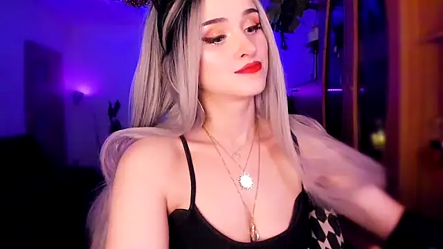 MistressJolie online show from 01-31-25, 06:02