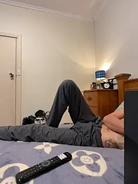 Snapshot of Stelan690 chatting on 10-19-25, 07:36 Stelan690 online show from 10-19-25, 07:36