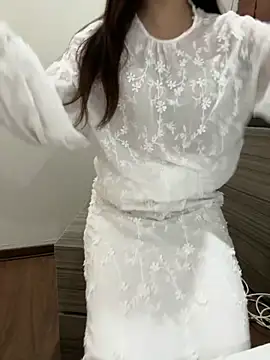 Snapshot of susu_baby chatting on 11-24-25, 01:33 susu baby online show from 11-24-25, 01:33