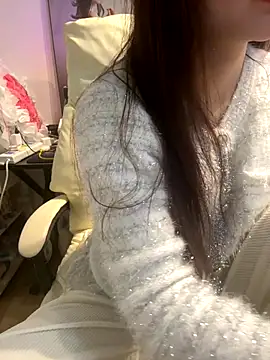 Snapshot of susu_baby chatting on 12-16-25, 05:34 susu baby online show from 12-16-25, 05:34