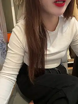 Snapshot of susu_baby chatting on 01-12-26, 05:23 susu baby online show from 01-12-26, 05:23