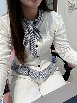 Snapshot of susu_baby chatting on 02-13-26, 05:58 susu baby online show from 02-13-26, 05:58