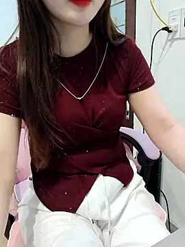 Snapshot of susu_baby chatting on 02-19-26, 08:32 susu baby online show from 02-19-26, 08:32